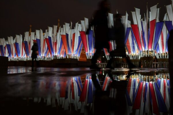 Opponents lie low in Russia Yahoo news home