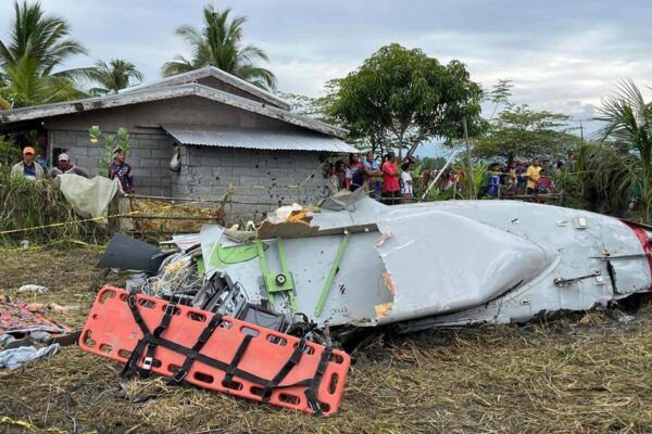 U.S. service member and 3 defense contractors killed in small plane crash in the Philippines