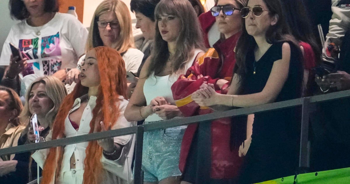 Taylor Swift gets booed by heavily pro-Eagles crowd as she watches the Chiefs at the Super Bowl