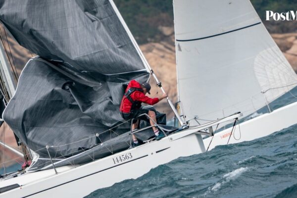 Sailors and runners show their mettle in Hong Kong’s Four Peaks Race