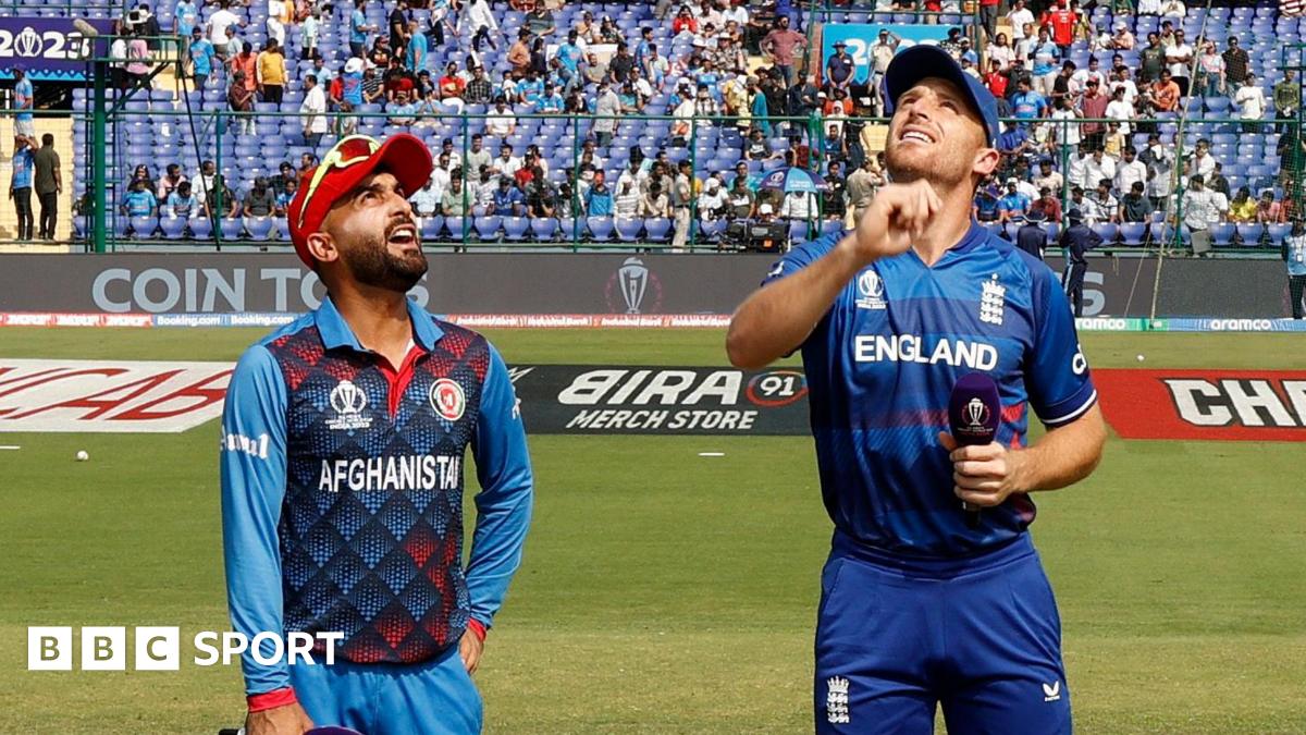 Hashmatullah Shahidi and Jos Buttler at the 2023 World Cup