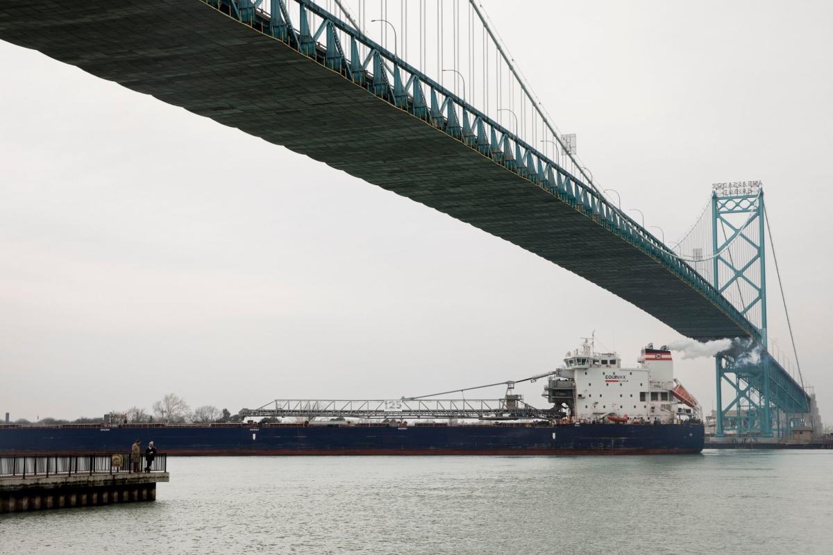 Canada Poised to Retaliate Against Trump Tariffs, Rethink US Reliance