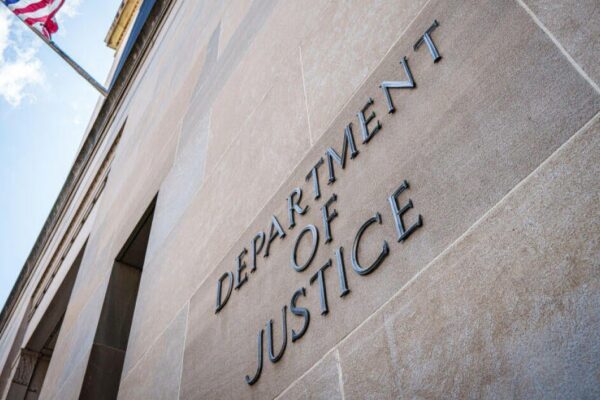 Top criminal prosecutor in U.S. Attorney's Office in D.C. resigns