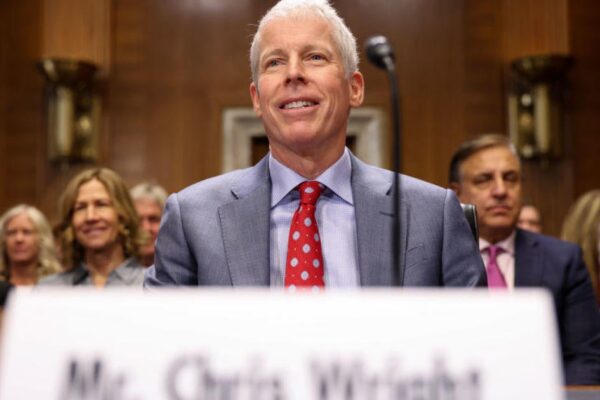 Senate confirms fossil fuel CEO Chris Wright as energy secretary