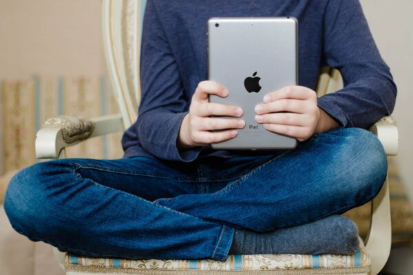 Apple volleys age verification question back to sites and apps