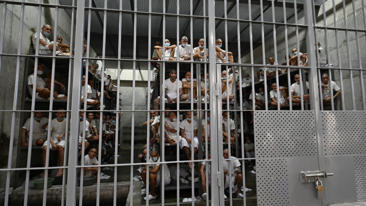 Would it be legal for Trump to send U.S. citizens to El Salvador’s jails? : NPR