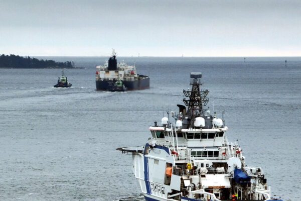 Finland Lets Eagle S Tanker Depart to International Waters