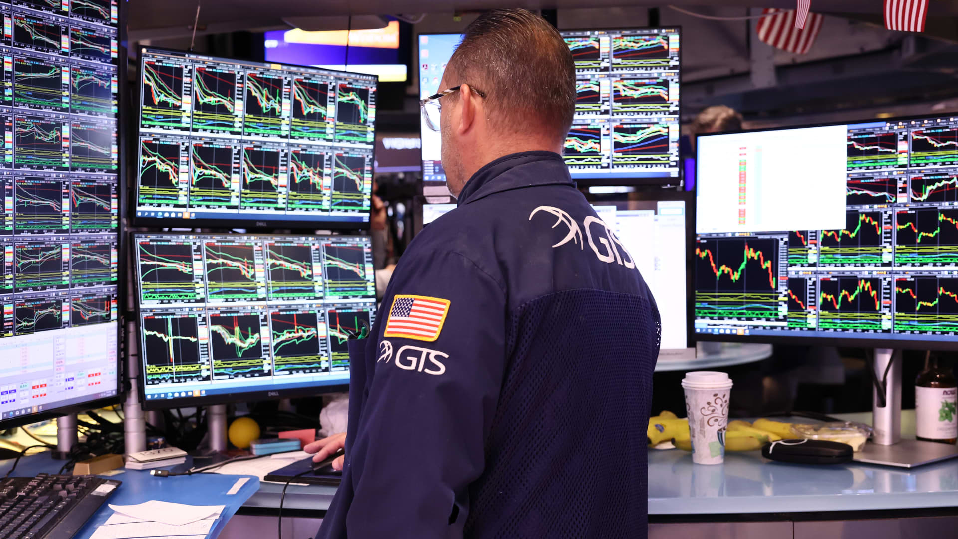 Stock market today: Live updates