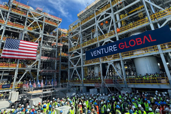 ‘We Hear You, Mr. President:’ The World Lines Up to Buy American Gas