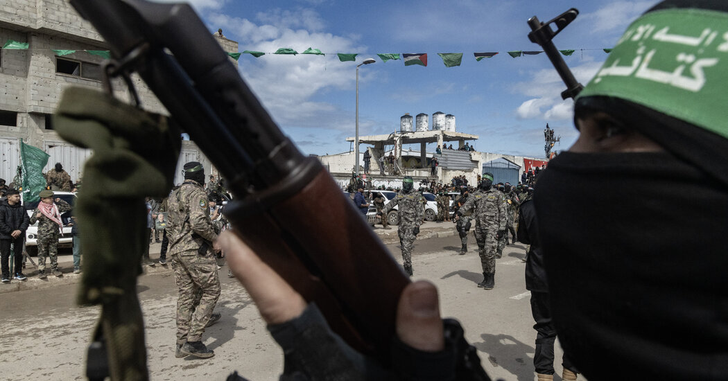 Hamas Does Not Respond to Renewed Israeli Attack on Gaza