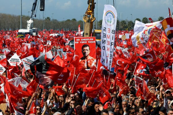 Huge Istanbul protests over Imamoglu’s arrest and imprisonment in Turkiye | Protests News