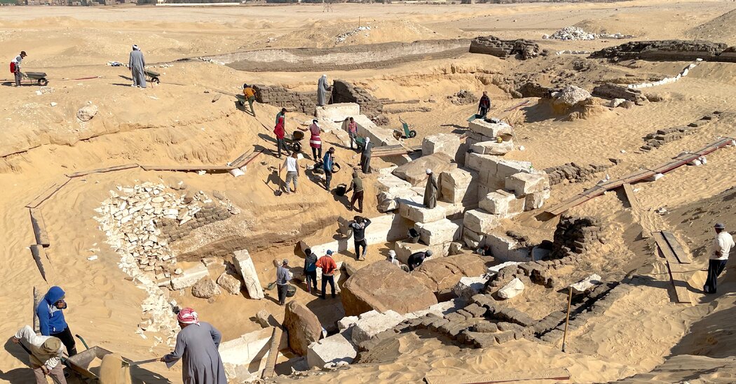 Tomb of Unknown Pharaoh Is Unearthed in Egypt