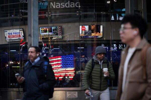 'Bull crash' has driven the biggest ever drop in allocation to US stocks: Bank of America