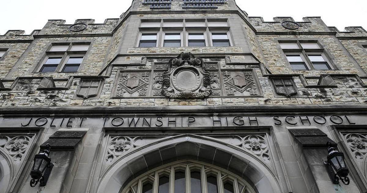 Where these Joliet Township High School District 204 candidates stand on cellphones in schools – Shaw Local