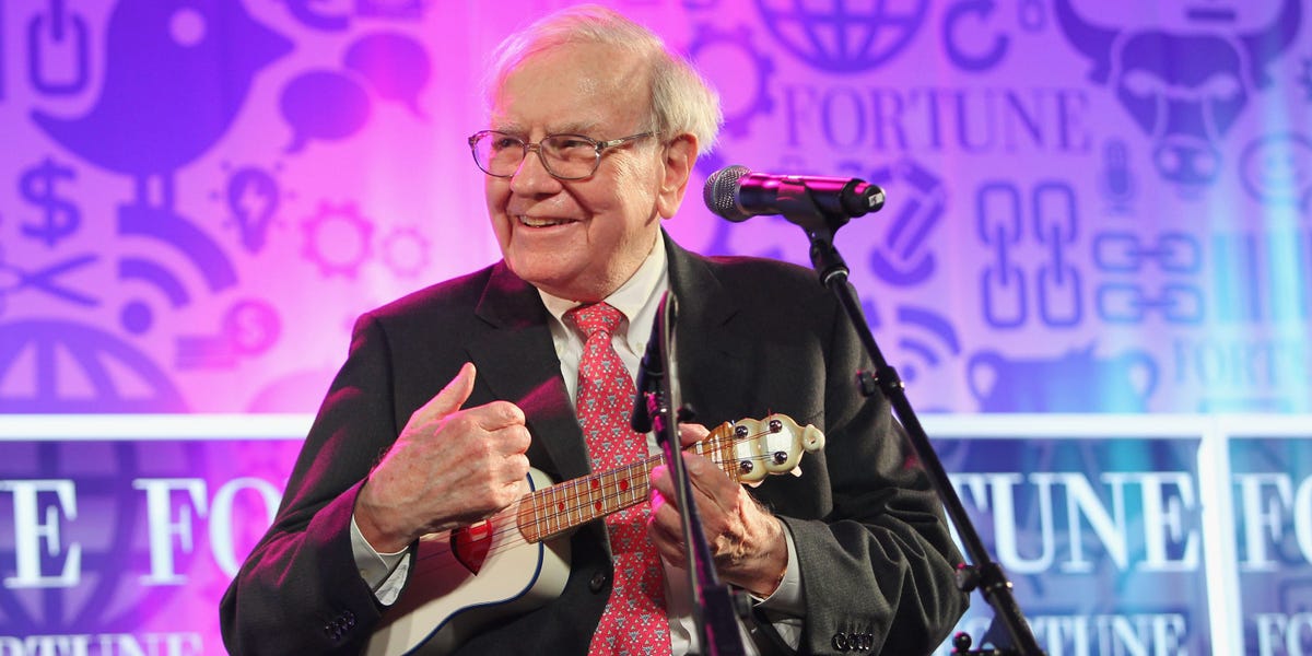 The Internet Is in Awe of Warren Buffett's Perfectly Timed Cash-Out