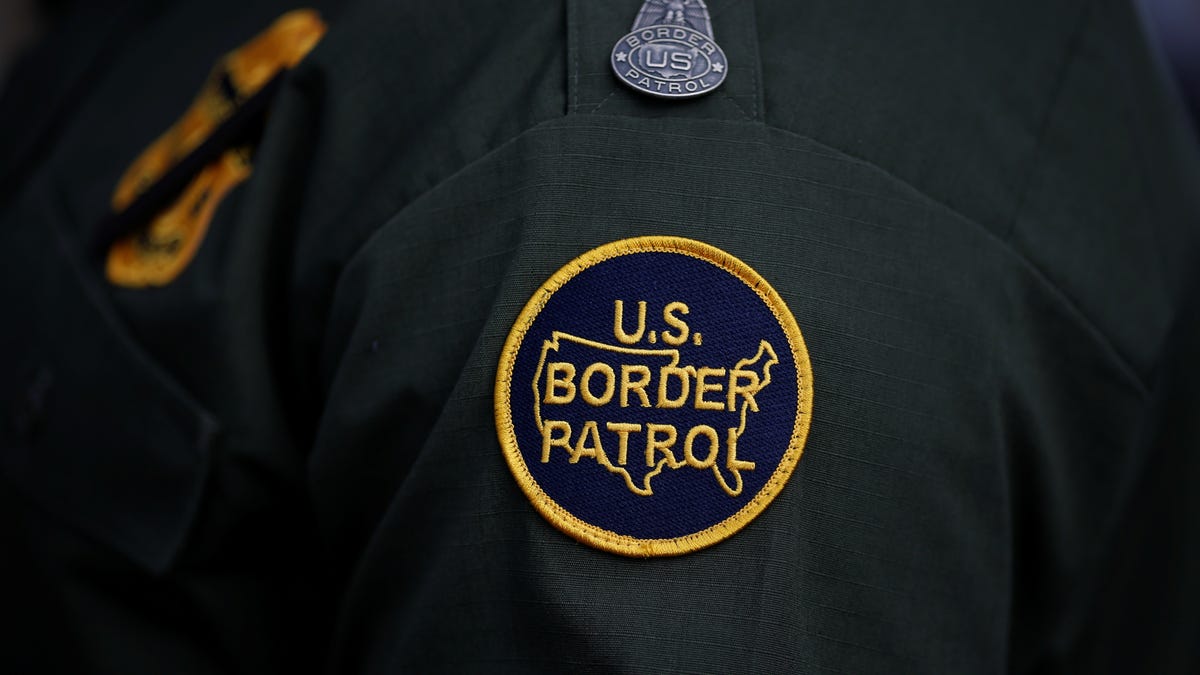 Border Patrol agent admits telling women to show breasts to enter US