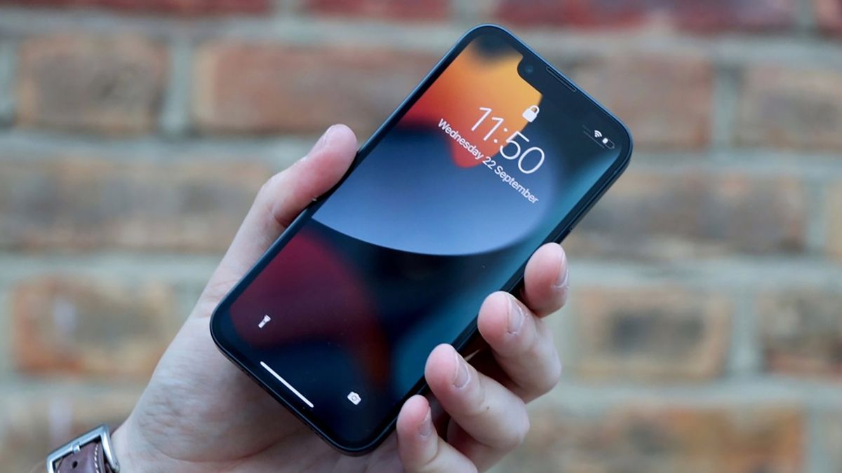 iPhone 13 mini