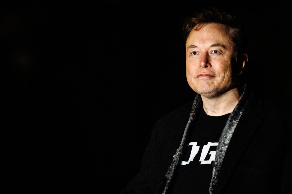 Fresh outrage as Elon Musk brands senator a ‘traitor’ for visiting Ukraine