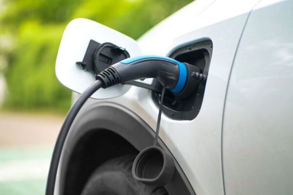 Motorists need incentives to buy EVs