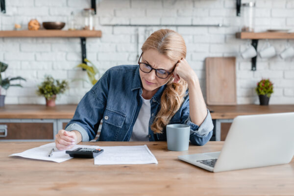 Should You Buy the 3 Highest-Paying Dividend Stocks in the S&P 500?