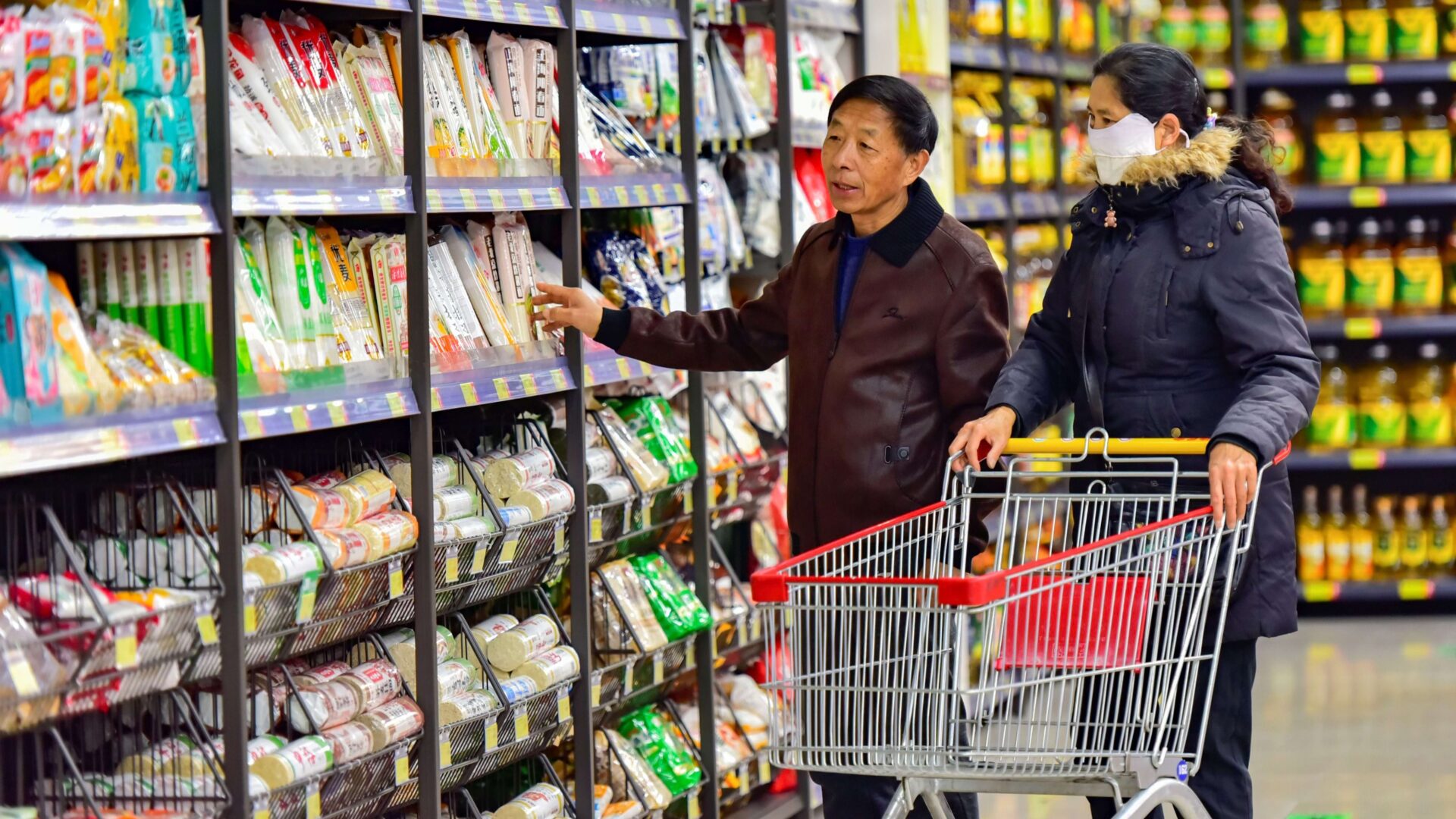 For Xi, Boosting China’s Domestic Consumption Means Working Harder