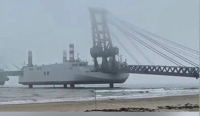 China is building megamosts for a quick invasion of Taiwan — Naval News — EADaily, March 16th, 2025 — Military, China