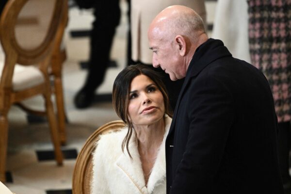 Jeff Bezos' pre-wedding gift for Lauren Sanchez revealed; it's literally ‘out of this world’ | World News