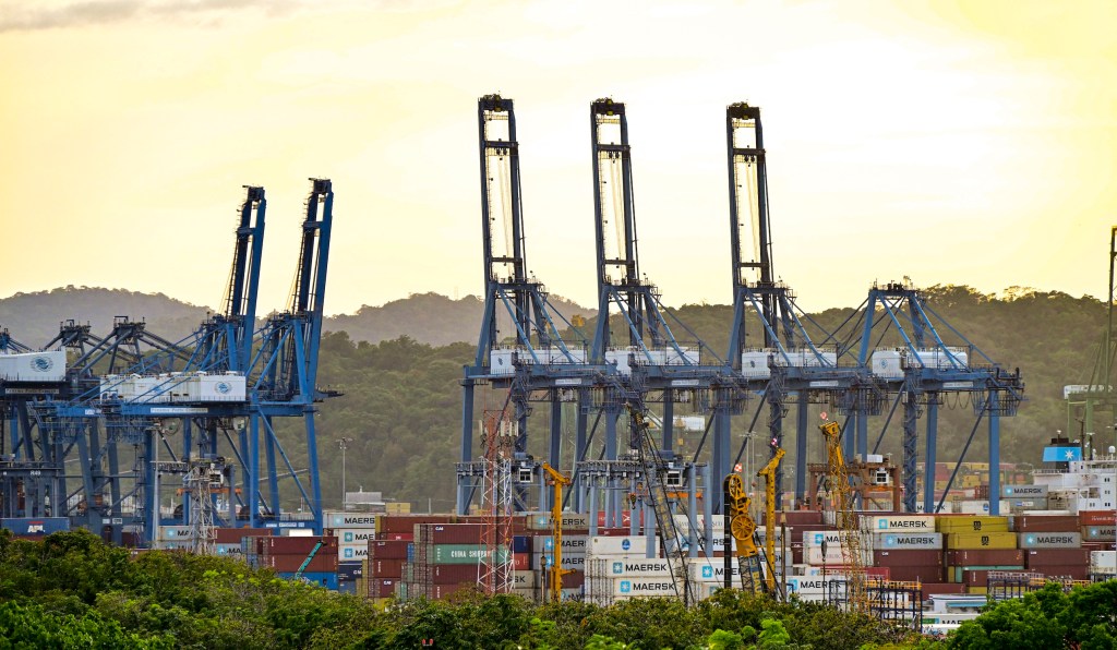 China's Antitrust Regulator Preps Probe of Panama Ports Deal