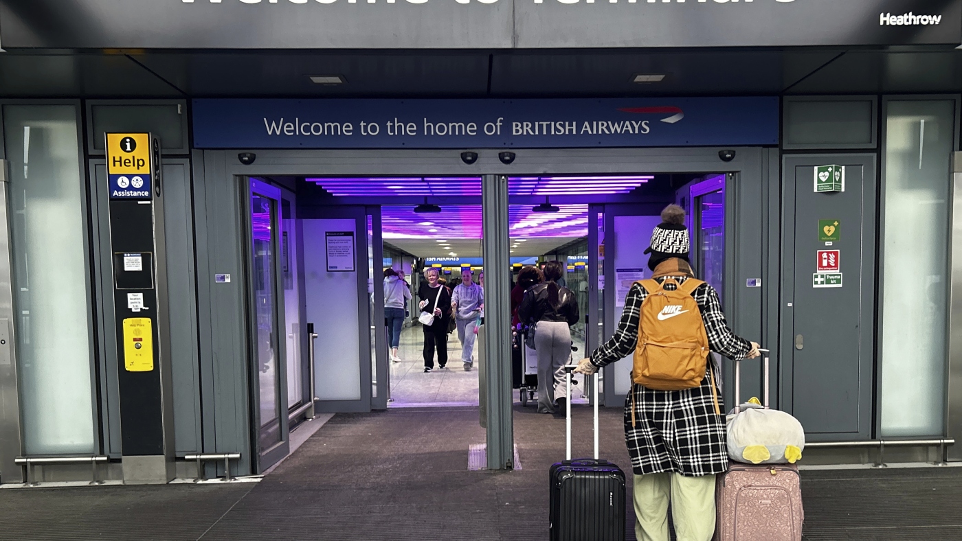 Flights resume at London Heathrow after a daylong closure sparked travel chaos : NPR