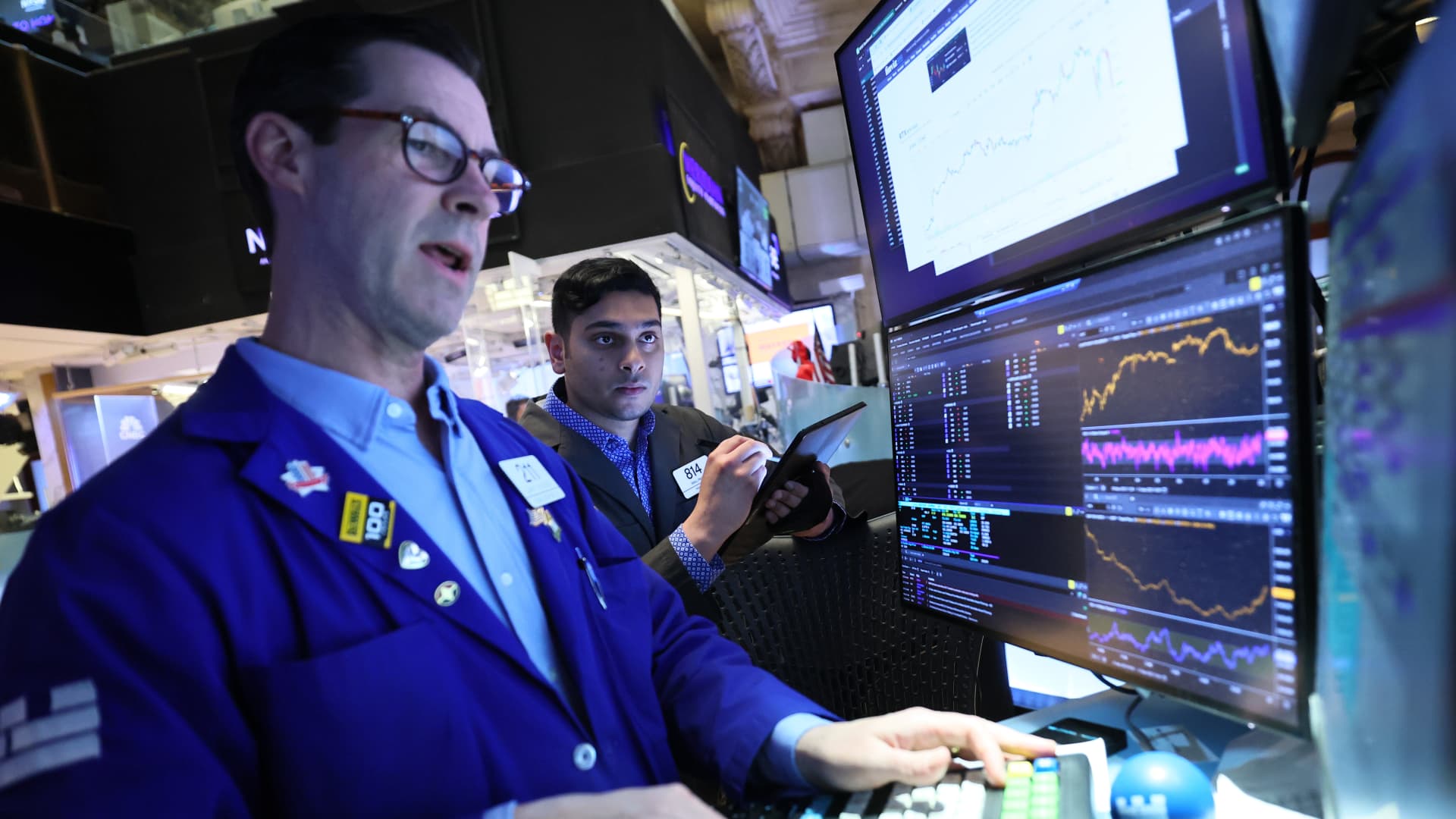 Stock futures slip ahead of busy earnings week: Live updates