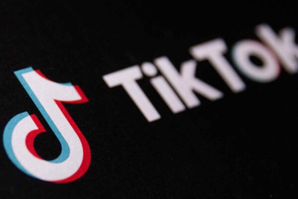 Trump extends TikTok deadline by 75 days to 'close the deal' with China