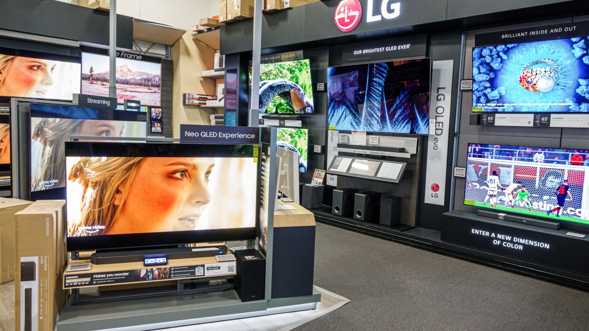 Small UK firm Nanoco sues LG for patent infringement