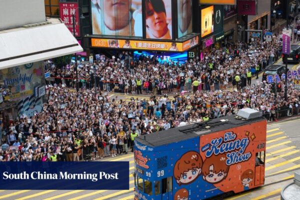 Fans flock to ‘Keung To Bay’ to celebrate Mirror star’s birthday in Hong Kong Fans flock to ‘Keung To Bay’ to celebrate Mirror star’s birthday in Hong Kong