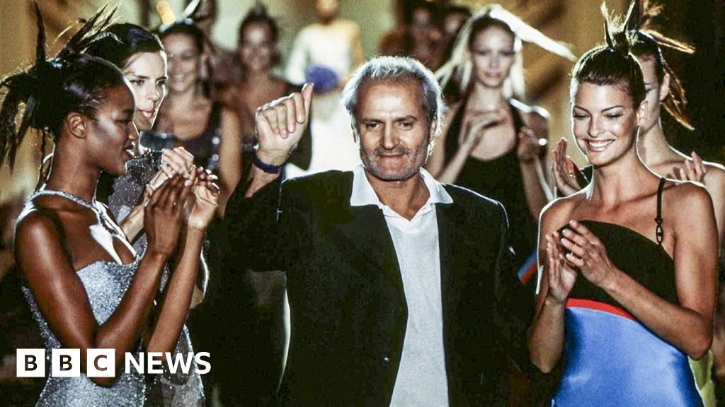 Exhibition of fashion designer's work to open in London