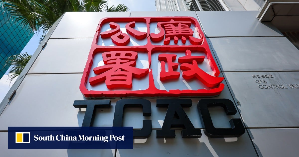 Ex-Hong Kong policeman charged in ICAC probe faces 30 extra counts of bribery, fraud