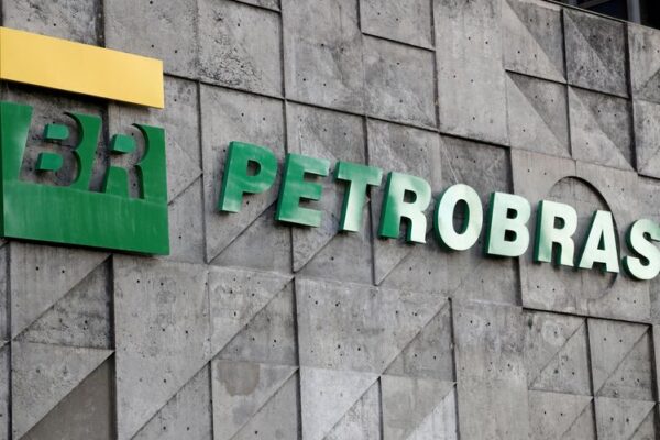 Petrobras completes animal care center required for offshore license