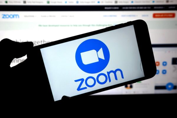 Is Zoom down? Users report problems with the video conferencing app.