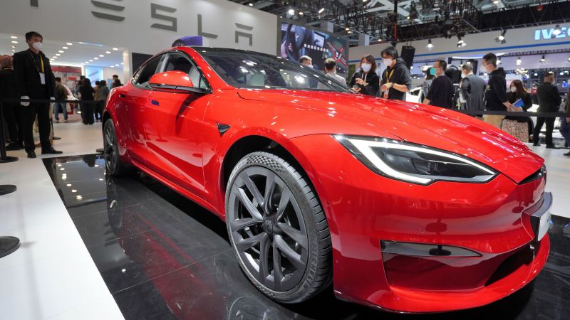 Tesla stops taking new orders in China for two imported, US-made models