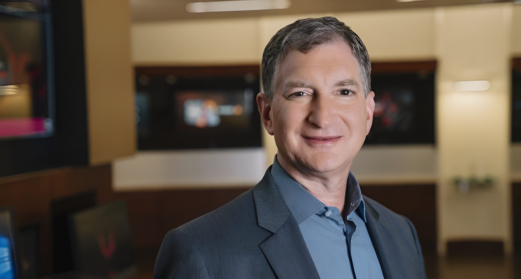 AMD Believes "Inference" on Mobile Phones and Laptops Is the Future; Claims It Is An Opportunity to Challenge NVIDIA's AI Dominance