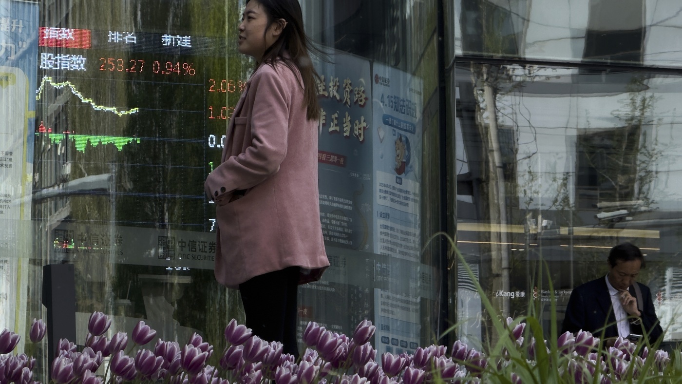 Beijing slaps 125% tariffs on U.S. goods in latest U.S.-China trade escalation : NPR