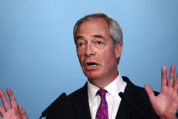 Nigel Farage would plunge UK into ‘Liz Truss doom loop’ – 10 times he praised Tory ex-PM Ipso logo