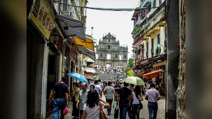 Free Tourist Shuttle Service from Hong Kong to Macau