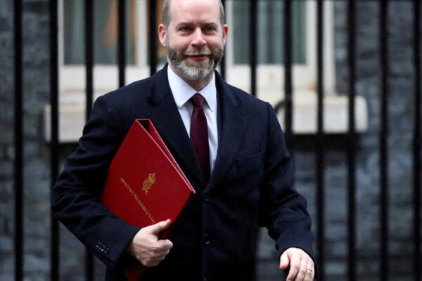 UK says it stands ready to support India and Pakistan to move towards dialogue and de-escalation
