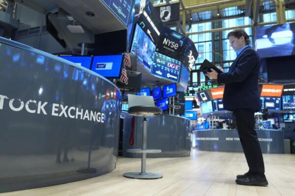 Asian, European stock market climb as China-US trade talks loom, UK deal drives FTSE up