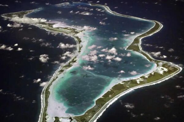 UK court temporarily bars British govt from completing Chagos Islands deal