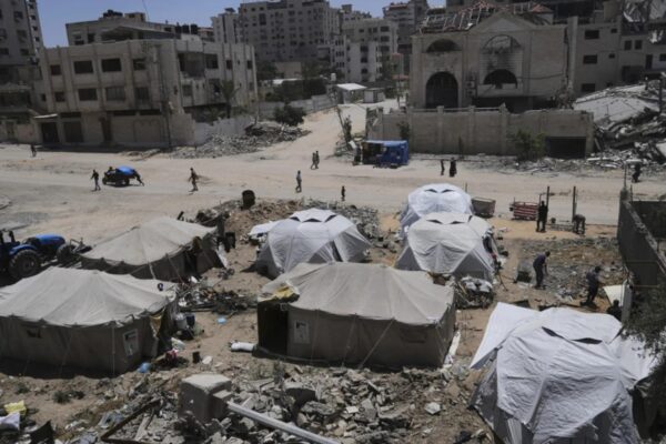 Some 380 UK and Ireland writers denounce Gaza ‘genocide’ Some 380 UK and Ireland writers denounce Gaza 'genocide'