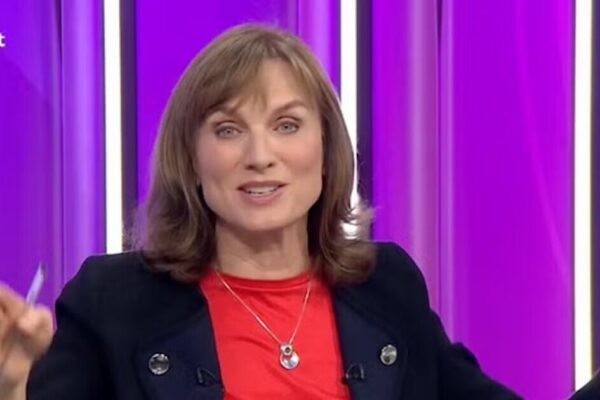 Question Time’s Fiona Bruce brings show to a halt as guest screams ‘do something’ | TV & Radio | Showbiz & TV Question Time's Fiona Bruce brings show to a halt as guest screams 'do something' | TV & Radio | Showbiz & TV