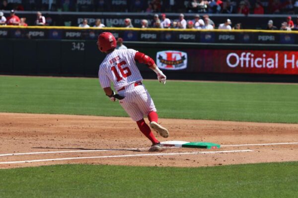 Nebraska baseball falls in walk-off fashion to Purdue | Sports