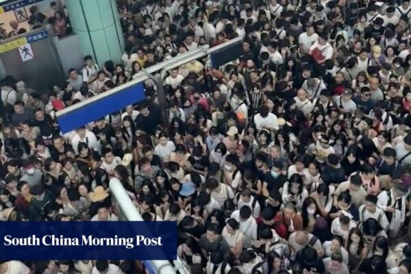 Hong Kong’s MTR Corp to boost internet capacity after ‘golden week’ ticket chaos Hong Kong’s MTR Corp to boost internet capacity after ‘golden week’ ticket chaos