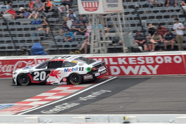 NCS: Keselowski, Bell win All-Star heats in dominating fashion – Speedway Digest Christopher Bell needs more speed on intermediate tracks